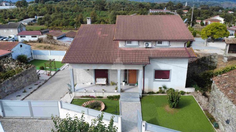 Comprar casa ou moradia na região de Viseu